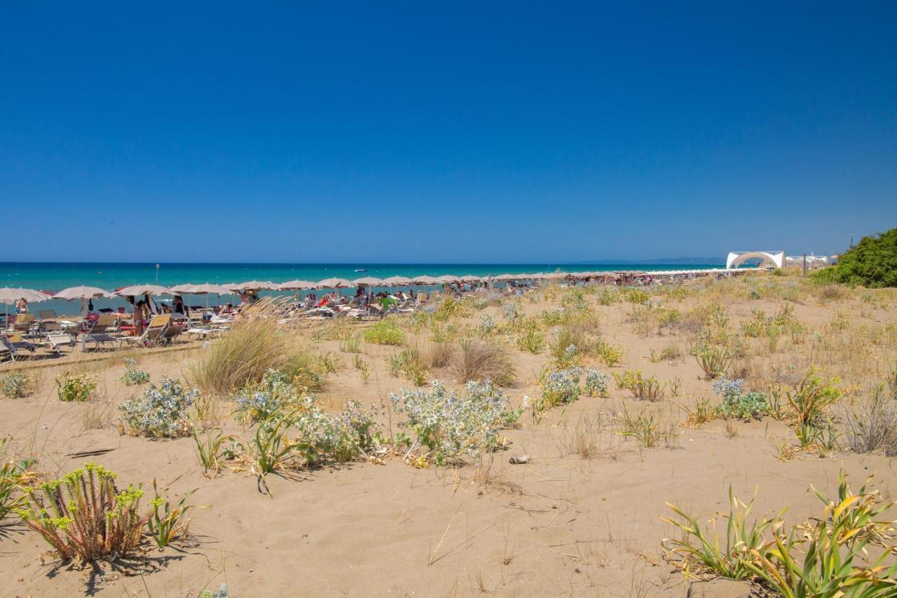Paradu Ecovillage & Resort مارينا دي كاستانييتو كاردوتشي المظهر الخارجي الصورة